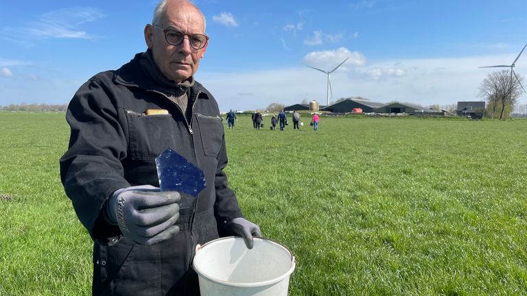 Soms worden er grote stukken van zonnepanelen gevonden, zoals hier in Etten-Leur.