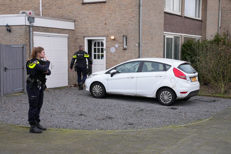 Politieonderzoek aan de Thorbeckestraat in Oss (foto: Gabor Heeres/SQ Vision).