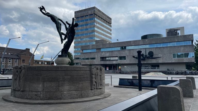 Het oorlogsmonument (Foto: Imke van de Laar)