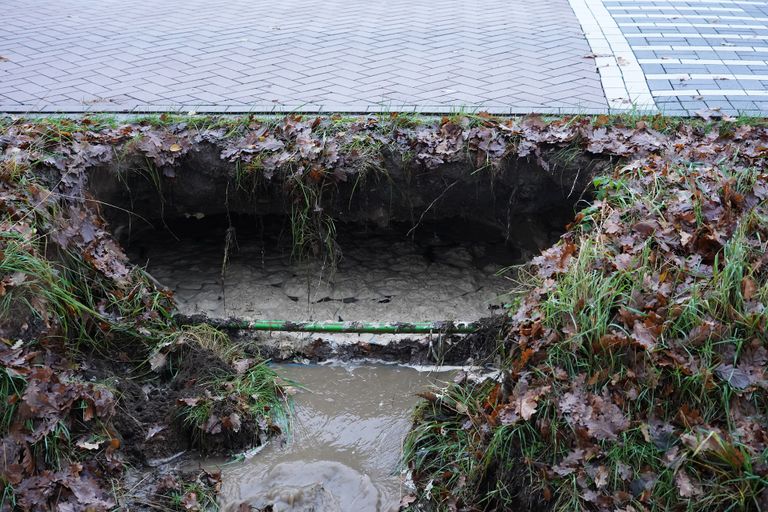 De plek waar de wateroverlast ontstond (foto: Jeroen Stuve/SQ Vision Mediaprodukties).