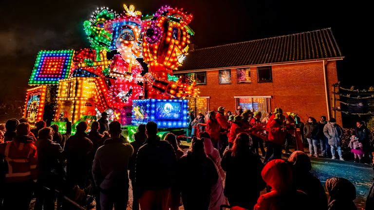 De Verlichte Optocht in het Knollenrijk (foto: EYE4images/Marcel van Dorst).