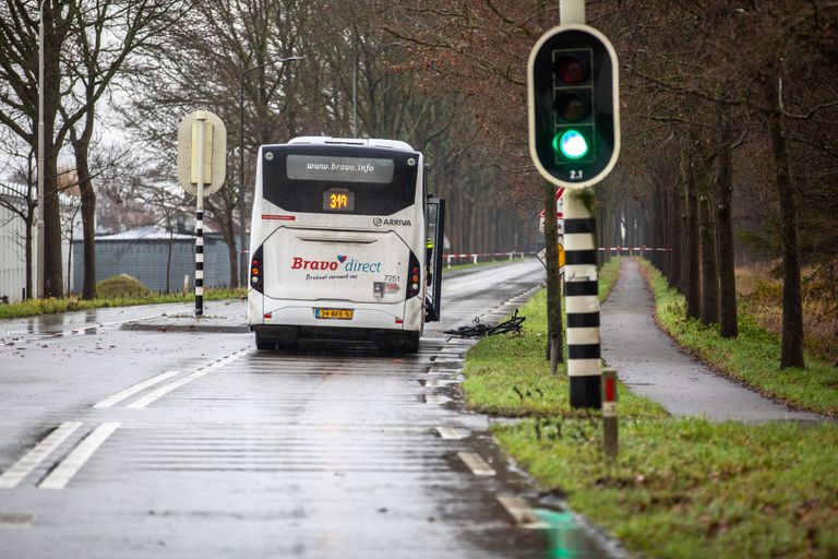 De bus die bij het ongeluk betrokken was (foto: Chrstian Traets/SQ Vision Mediaprodukties).