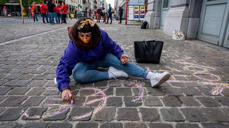 Lisa-Mae voert actie voor een hoger minimumloon (Foto: Lisa-Mae Slijk)