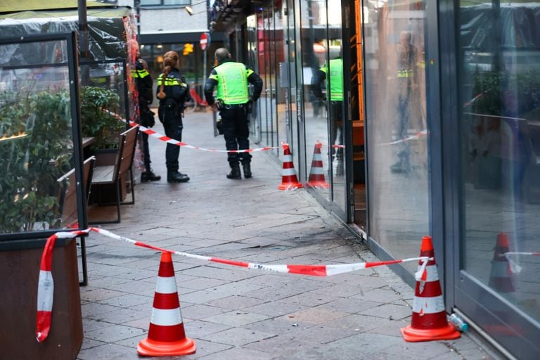 Explosie bij een restaurant in Eindhoven (foto: Arno van der Linden/SQ Vision).