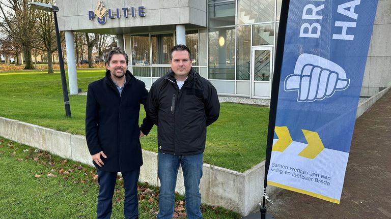 Wethouder Eddie Förster en boa's teamleider Robert Segers.