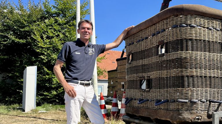 In de zomer deed Daan een oproep aan vrouwen om met hem in het mandje te stappen (foto: Raoul Cartens).