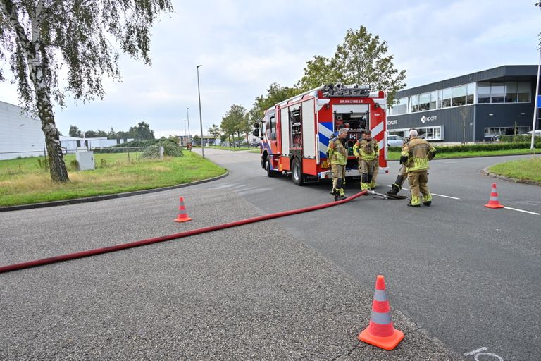 Het riool wordt doorgespoeld (foto: Tom van der Put/SQ Vision).