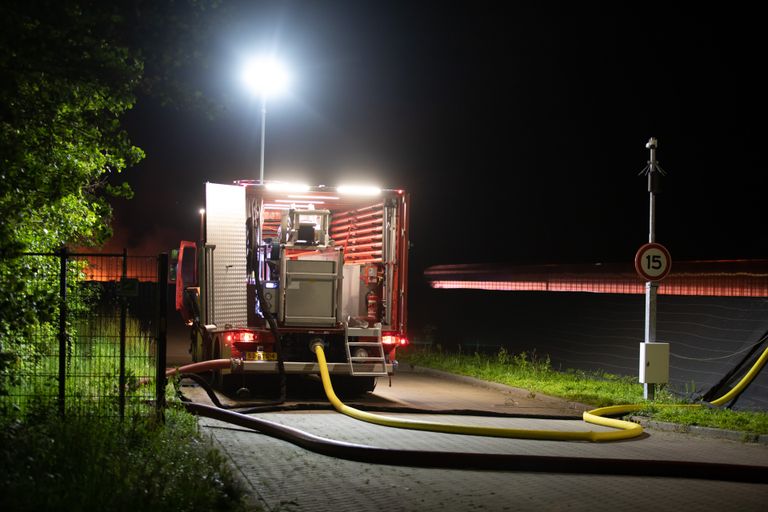 De brandweer aan het werk (foto: Christian Traets/SQ Vision).