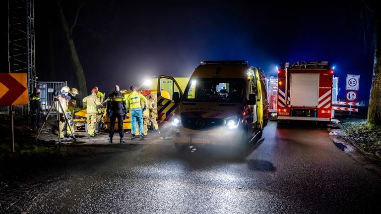 Vanwege de ernst van de situatie in Goirle werden diverse hulpdiensten opgeroepen (foto: Jack Brekelmans/SQ Vision).