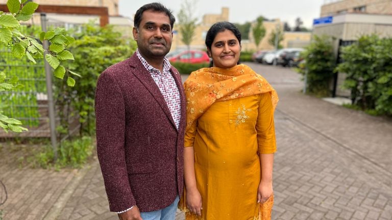 Vivek Kariyavula en zijn vrouw Mahalakshmi Recharla (foto: Rogier van Son).