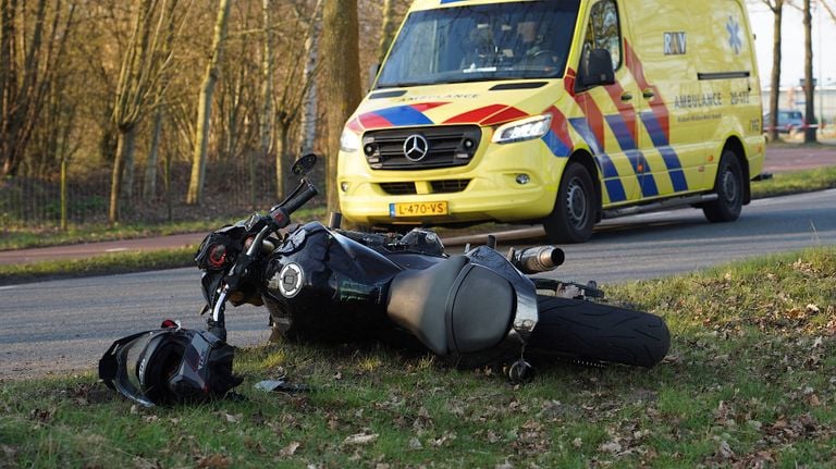 De motor die onderuit ging (foto: Jeroen Stuve/Persbureau Heitink).