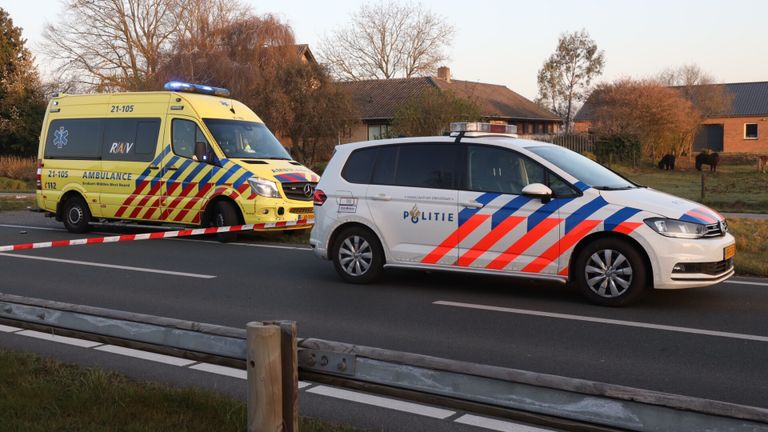Vanwege de ernst van het ongeluk werden meerdere hulpdiensten opgeroepen (foto: Sander van Gils/SQ Vision).