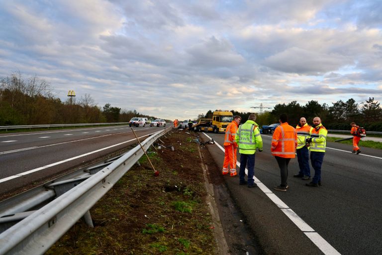 De A73 is uren afgesloten (foto: Persbureau SK-Media/SQ Vision).