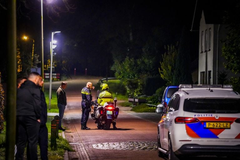 Toen de agenten aankwamen, waren de overvallers nergens meer te bekennen (foto: SQ Vision).