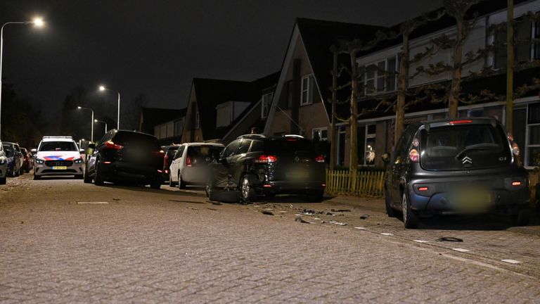 Een zicht op de schade in de Megenstraat (foto: Toby de Kort/SQ Vision).