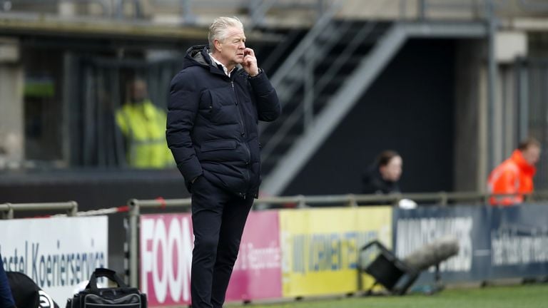 Willem II-trainer Peter Maes (foto: ANP). 