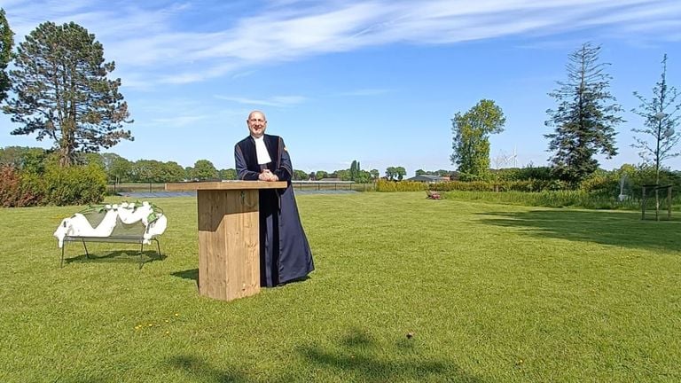 Marc bij een bruiloft in Rijsbergen (eigen foto).