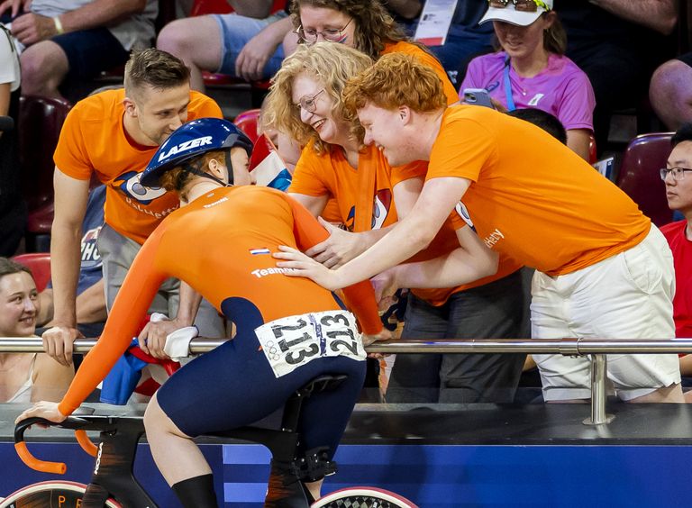 Hetty van de Wouw na haar zilveren race (foto: ANP 2024/Koen van Weel).