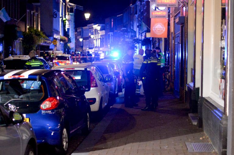 Wat er aan de steekpartij in Breda vooraf ging, wordt onderzocht (foto: Perry Roovers/SQ Vision).
