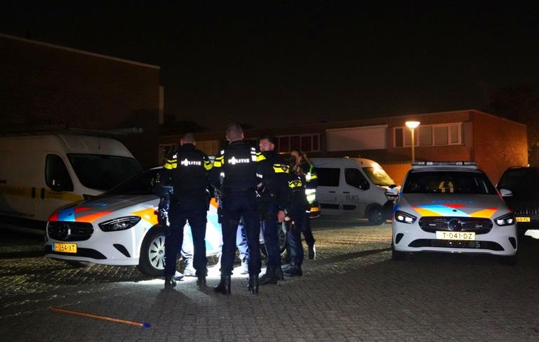 Politieonderzoek aan de Tweede Slagen in Den Bosch (foto: Bart Meesters).