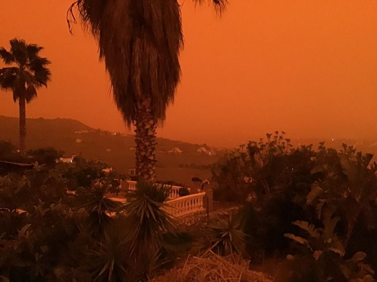 Apocalyptische taferelen in Spanje (foto: Weerplaza / Sophia Mahieu)