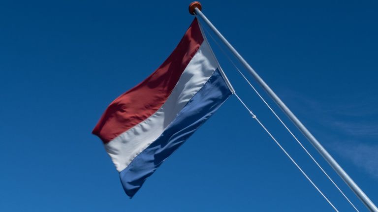 De Nederlandse vlag: rood-wit-blauw (Foto Ab Donker)
