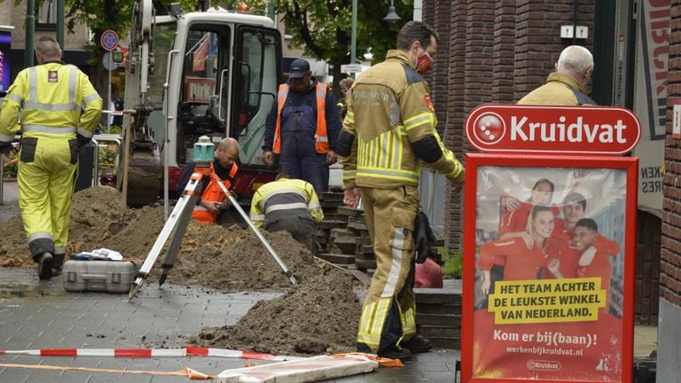 Het gaslek ontstond bij graafwerkzaamheden (foto: Perry Roovers / SQ Vision).