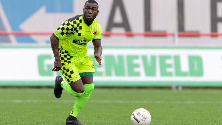 Royston Drenthe kwam na twee jaar bij Kozakken Boys.