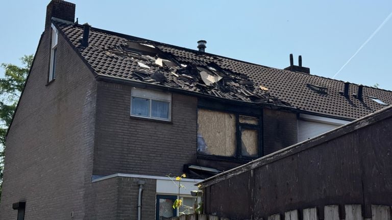 De schade na de brand (foto: Jos Verkuijlen).