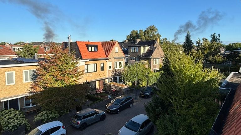 De brandweer had het druk deze zondag in Breda (foto: Caspar).