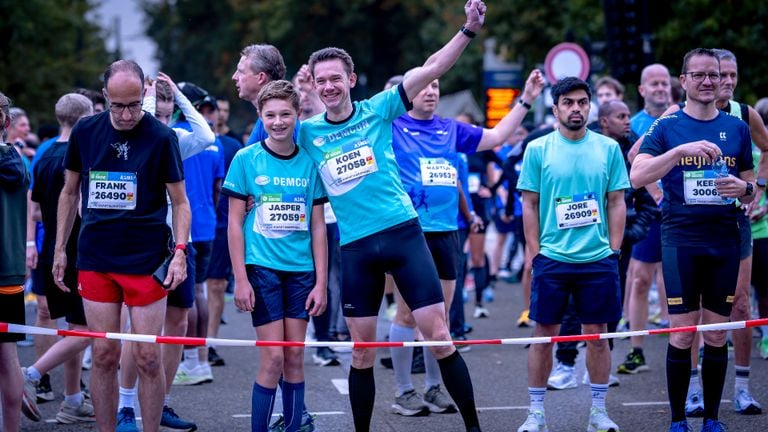 Deze hardlopers zijn klaar voor de kwart marathon (foto: Marcel va Dorst, Eye4images).