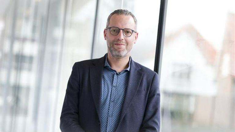 Locoburgemeester De Vries (Foto: Gemeente Helmond).