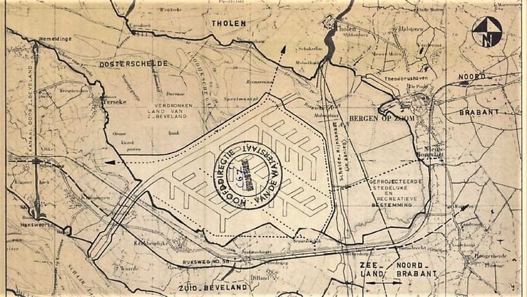 Het Reimerswaalplan, waarbij de Oosterschelde zou worden volgebouwd met havens en industrie. (foto: Rijkswaterstaat)