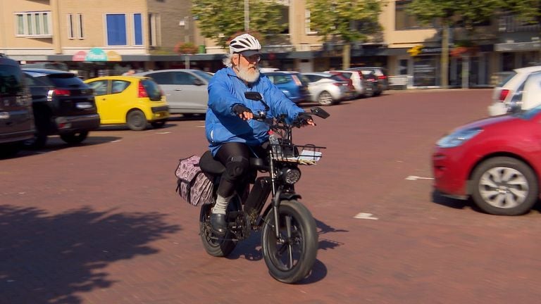 Jan op de fatbike in Reusel.