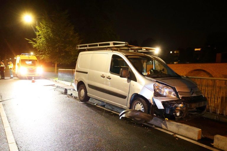 Na de melding werden ambulance en politie opgeroepen (foto: Bart Meesters/Meesters Multi Media/SQ Vision).