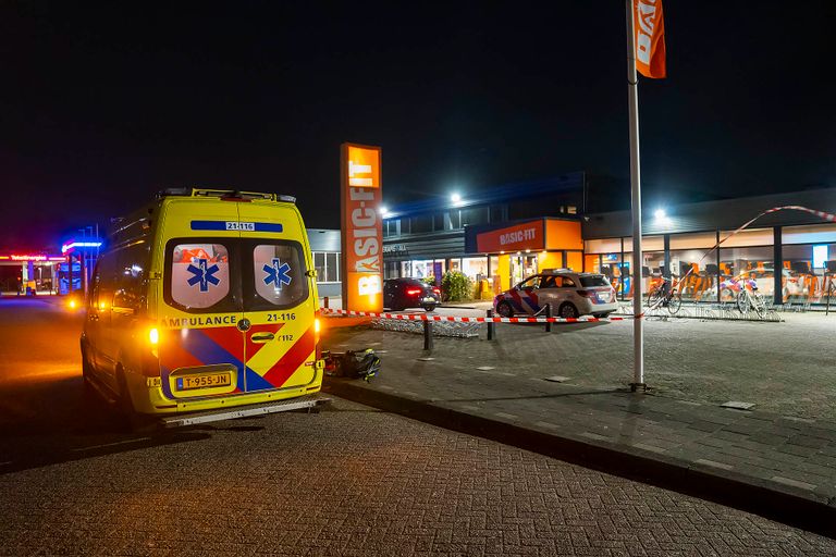 Politie en ambulance werden ingeschakeld (foto: Gabor Heeres/SQ Vision).