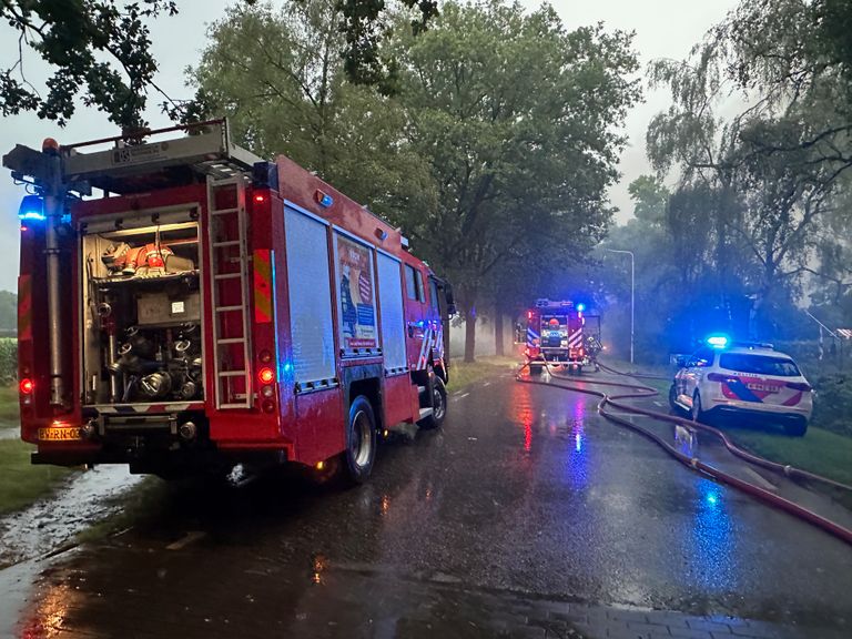 Ook de politie kwam poolshoogte nemen (foto: Bart Meesters/Meesters Multi Media/SQ Vision).