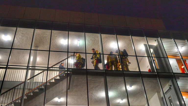 Brand in een appartement aan de Julianastraat in Valkenswaard (foto: Rico Vogels/SQ Vision).