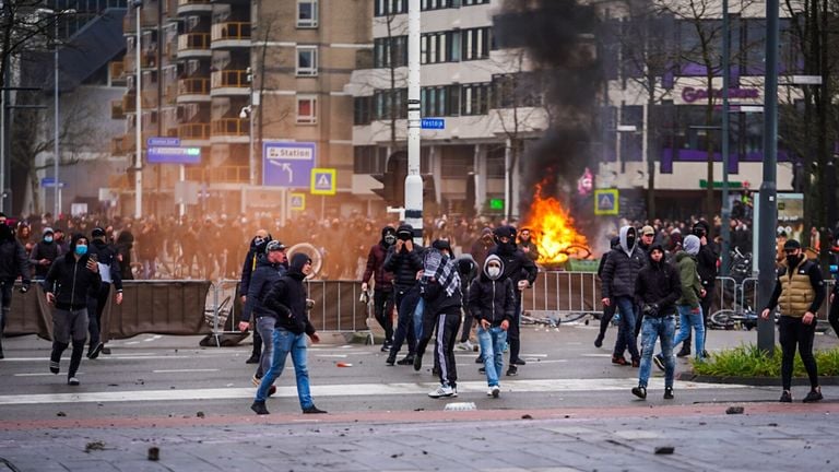 De demonstratie liep al snel uit de hand (foto: Omroep Brabant).