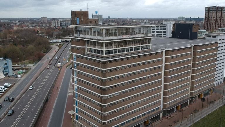 Veemgebouw op Strijp S  in Eindhoven (foto: Omroep Brabant).
