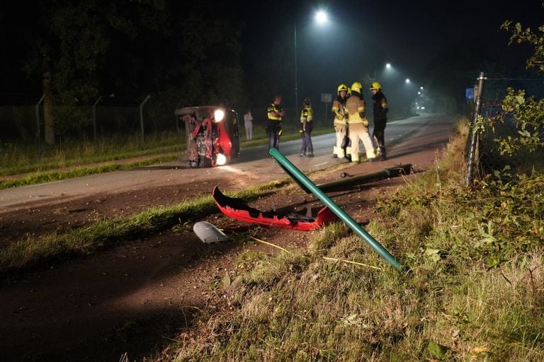 Het ging mis op de Heideweg in Molenschot (foto: Jeroen Stuve/SQ Vision).