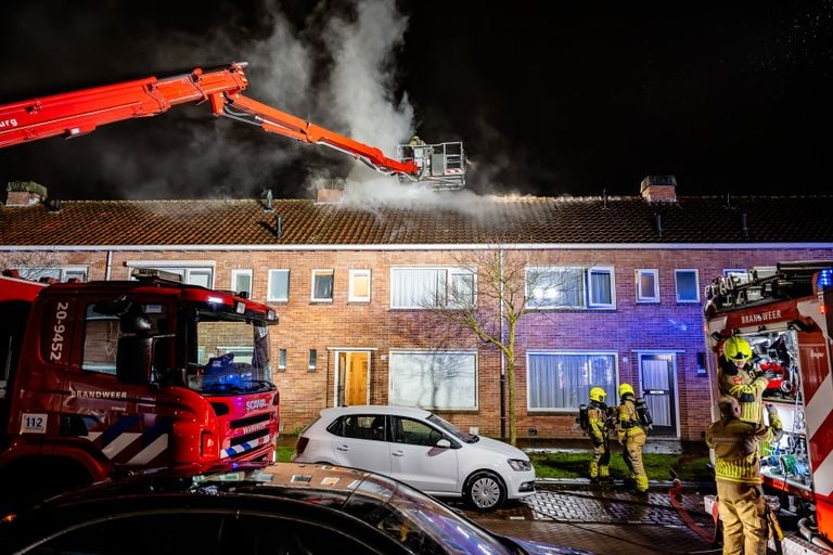 Er kwam veel rook vrij (foto: Jack Brekelmans/SQ Vision).