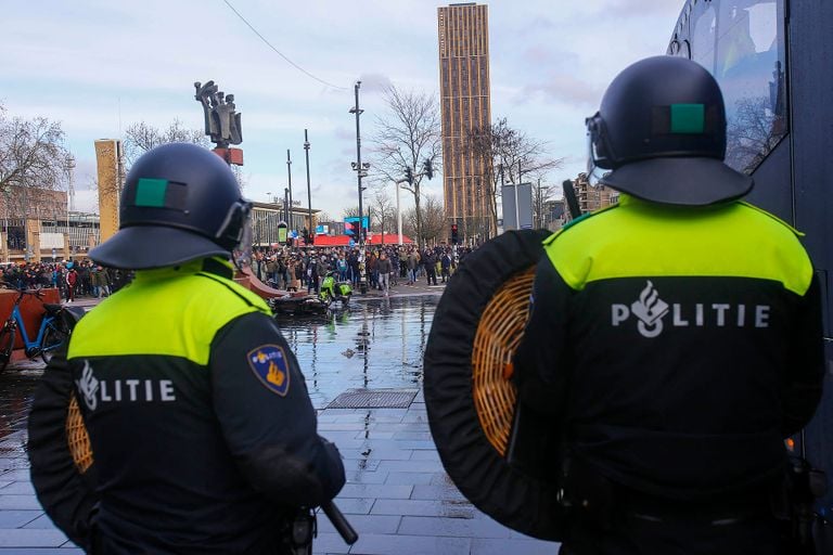 Een beeld van de strijd in de Eindhovense binnenstad (foto: Arno van der Linden/SQ Vision Mediaprodukties).