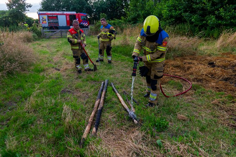 Hooimijt in brand (Foto: Gabor Heeres/SQ Vision)