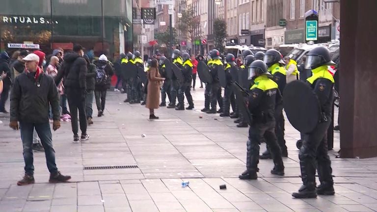 Politiemacht op de been in Eindhoven