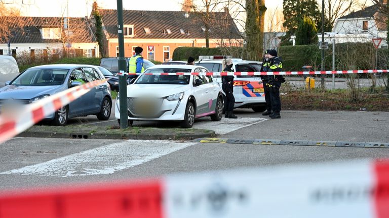 Een gebied rondom de vindplaats werd afgezet (foto: Toby de Kort/SQ Vision).