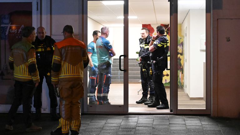 Ongeluk in Breda met veel hulpdiensten (foto: Perry Roovers/SQ Vision).