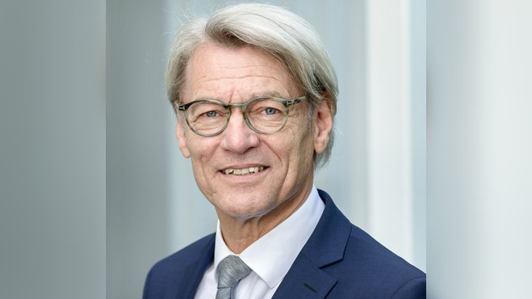 Richard Janssen, emeritus hoogleraar gezondheidseconomie.