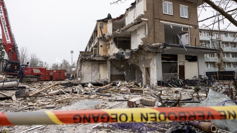 De ravage aan de Tarwekamp na de explosies (Foto: ANP).
