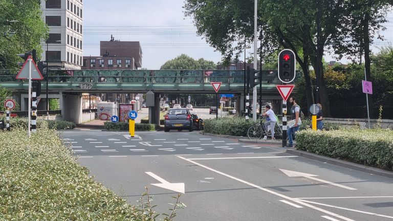 De auto is in de richting van de Hart van Brabantlaan gereden (foto: Collin Beijk).